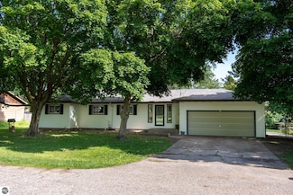 3145 S Concourse Dr, Mount Pleasant, MI 48858