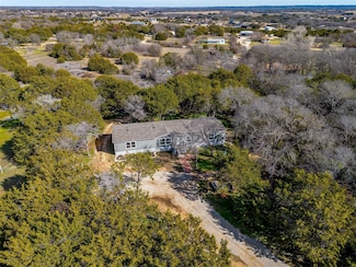 4801 Cedar Hill Dr, Weatherford, TX 76087