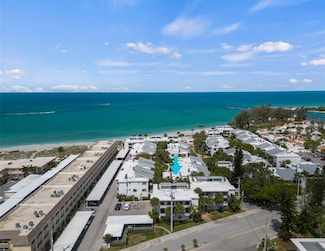 1555 Tarpon Center Dr Unit 235, Venice, FL 34285