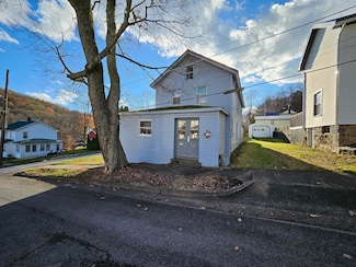 203 Jefferson Ave, Ridgway, PA 15853