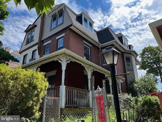 310 W Earlham Terrace, Philadelphia, PA 19144