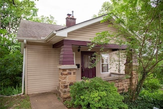 601 N Forest Ave, Fayetteville, AR 72701