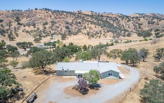 35312 George Smith Rd, Squaw Valley, CA 93675