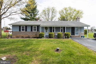 8917 Gloria Ave, Middletown, MD 21769