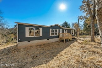 135 Morris Ln, Kingston, TN 37763