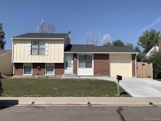 231 Jefferson Dr, Bennett, CO 80102