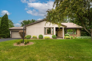 5325 Linden Cir, Racine, WI 53406