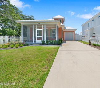 208 E Lakeshore Dr, Panama City Beach, FL 32413