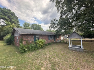 31 Spring Creek Law Rd, Jackson, TN 38305