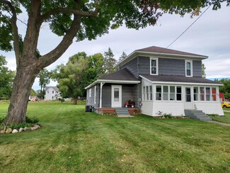 250 W Holcomb St, Athens, MI 49011