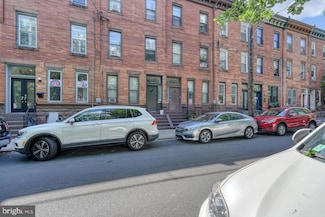 1632 S 4th St Unit 2, Philadelphia, PA 19148