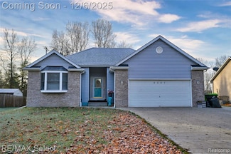 9307 Hill Rd, Swartz Creek, MI 48473