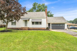 6007 Brookside Rd, Independence, OH 44131