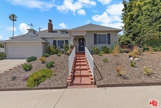 5621 Valley Glen Way, Los Angeles, CA 90043