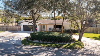 17501 SW 89 Ct, Palmetto Bay, FL 33157