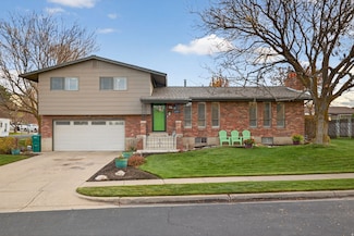 2259 W 4525 S, Roy, UT 84067