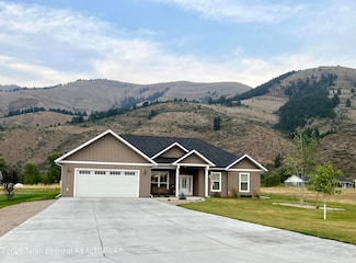123 Rockbridge Dr, Afton, WY 83110