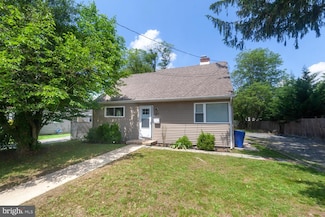 143 W Gloucester Pike, Barrington, NJ 08007