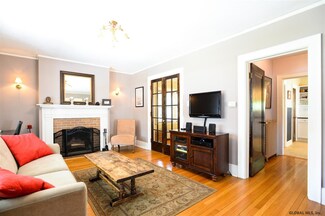 37 Norwood Ave, Albany, NY 12208