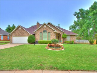 421 Copperfield Dr, Edmond, OK 73003