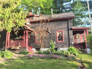 10785 Alleghany Rd, Darien Center, NY 14040