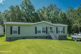5097 Lakewood Dr SW, Shallotte, NC 28470