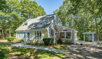 25 Club Valley Dr, East Falmouth, MA 02536