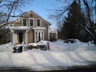 58 Broad St, Barre, MA 01005