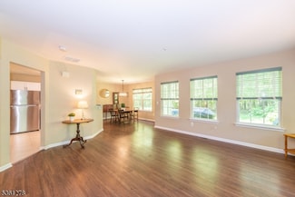 3814 Scenic Ct, Denville, NJ 07834