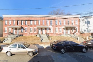 19 S Spring St, Elizabeth, NJ 07201