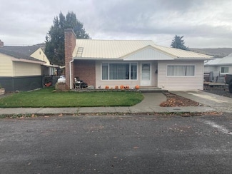 213 NW 4th Ave, John Day, OR 97845