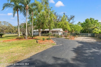 11326 Minnieola Dr, New Port Richey, FL 34654