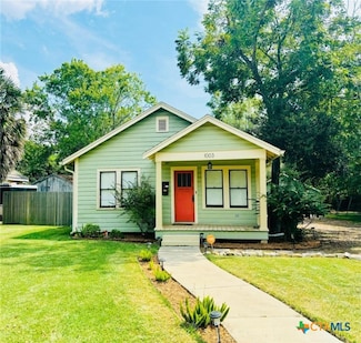 1003 E Guadalupe St, Victoria, TX 77901
