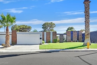 3703 Casey Dr, Las Vegas, NV 89120