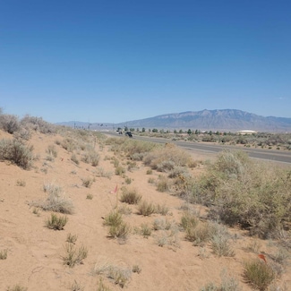 1813 King Blvd NE, Rio Rancho, NM 87144