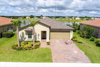 843 Gairloch Ln, Fort Pierce, FL 34947