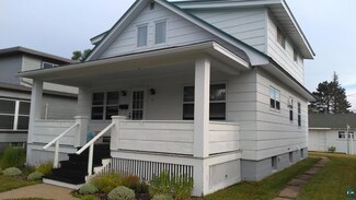 21 E James St, Ely, MN 55731