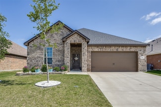 900 Honey Maple St, Princeton, TX 75407