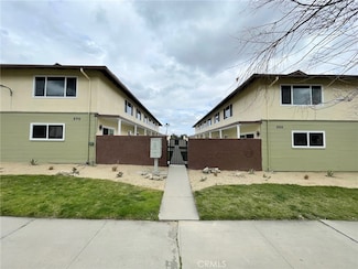 880 N Campus Ave Unit B, Upland, CA 91786