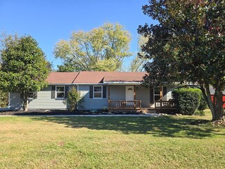 169 S Emerald Dr, Cohutta, GA 30710