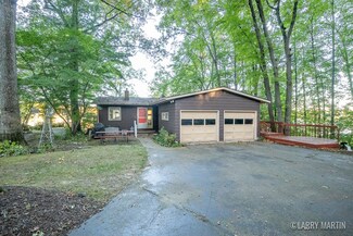 7161 McCords Ave SE, Alto, MI 49302