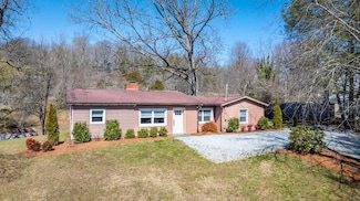 553 Union School Rd, Franklin, NC 28734