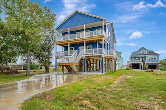 1214 Hall St, Seabrook, TX 77586