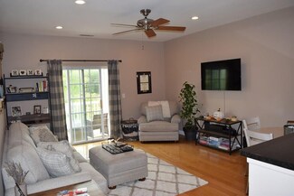 23 Hampshire Rd Unit 305, Methuen, MA 01844