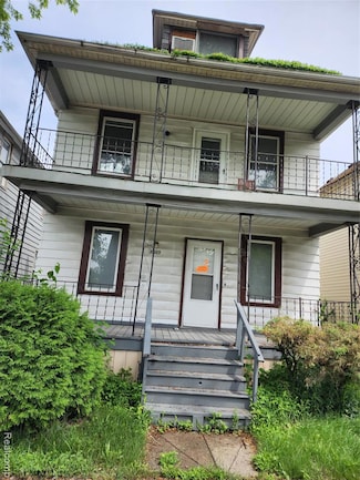 3369 Comstock St, HamtraMcK, MI 48212