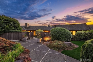 6805 83rd Ave SE, Mercer Island, WA 98040