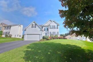 279 Oak St, Wind Gap, PA 18091