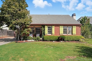 3513 S Troost Ave, Tulsa, OK 74105