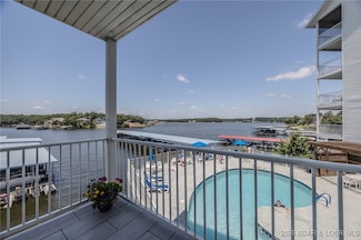 1217 Jeffries Rd Unit 104, Osage Beach, MO 65065