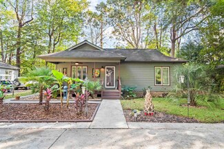 716 Mansion Ct, Murrells Inlet, SC 29576